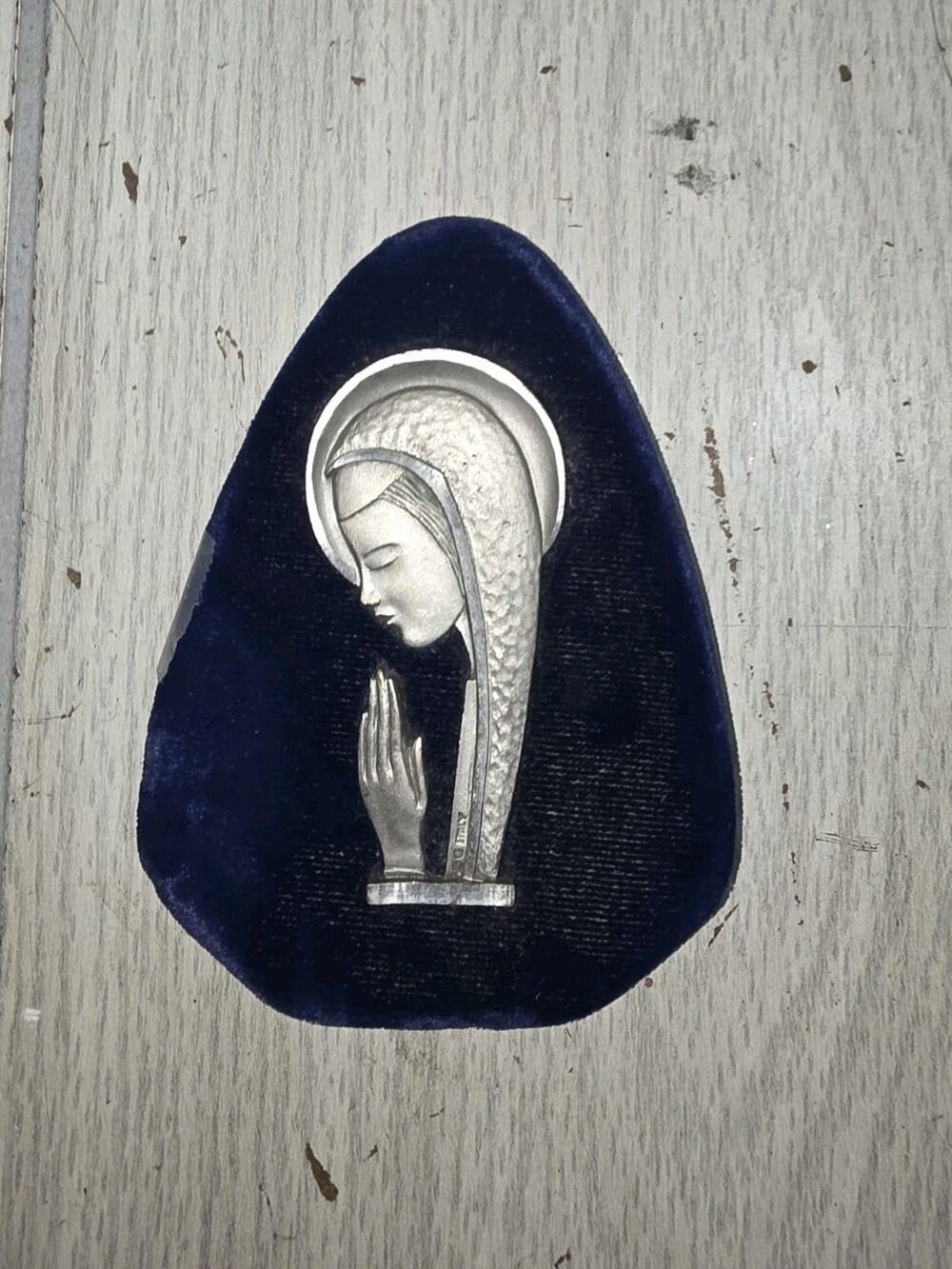 Vtg Sacred Heart Pewter Mary Marked Italy Cobalt Blue Easel Display Religious